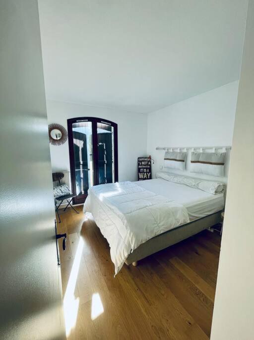 Superbe Appartement Sur Vence Eksteriør billede